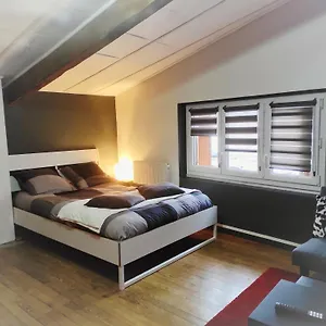 duplex-avec-terrasse-ombrage.hotels-rhonealpes.com/
